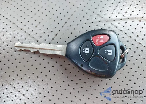 2008 Toyota Rav4 из США, поврежденный, VIN JTMZD33V186078185